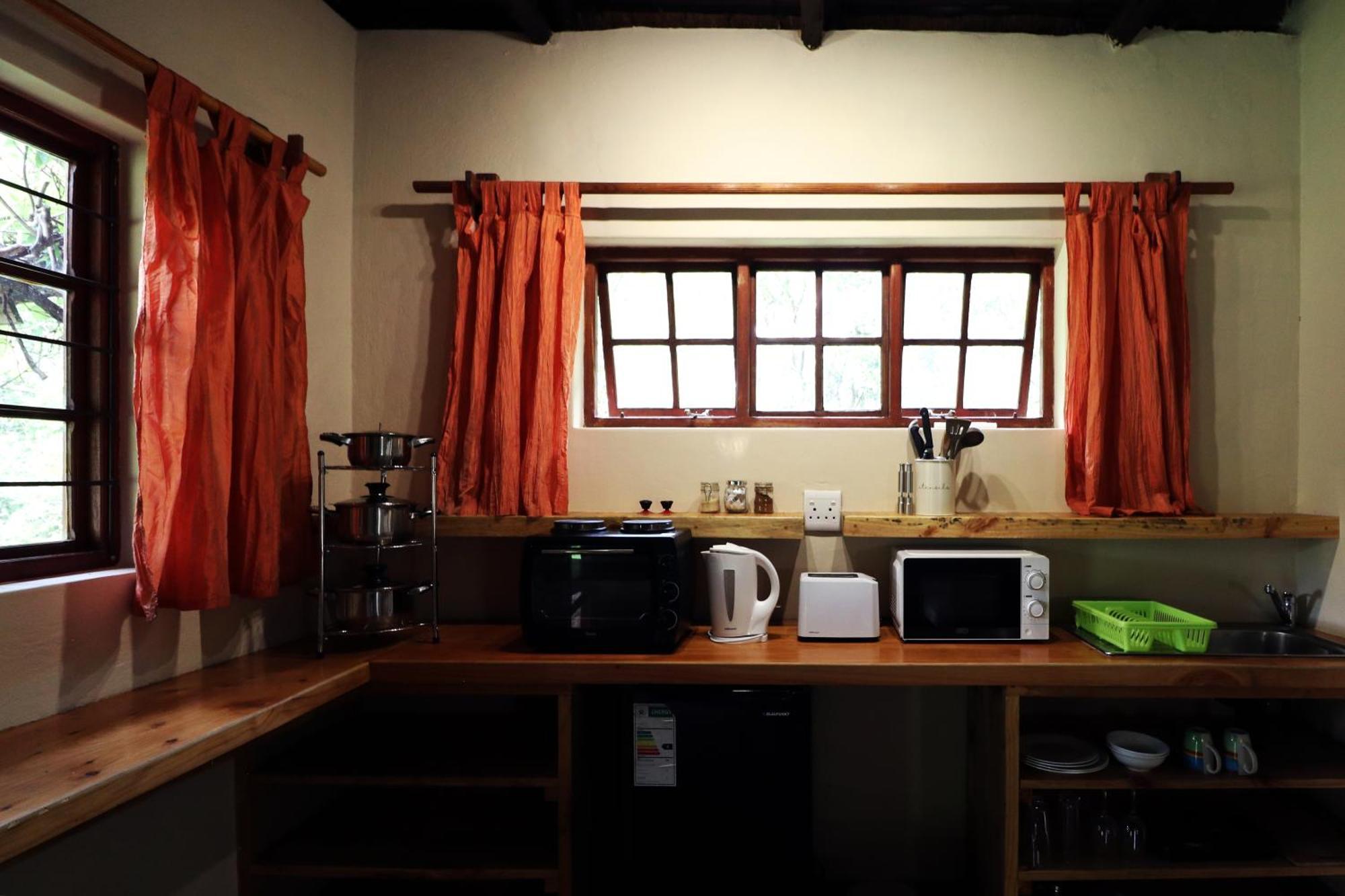 Away With The Fairies Nature Lodge And Backpackers Hogsback Zewnętrze zdjęcie